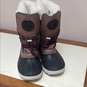 NWT Pajar Black and Brown Snow Boots